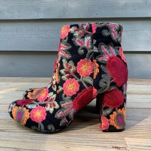 MIA Patterned Boots